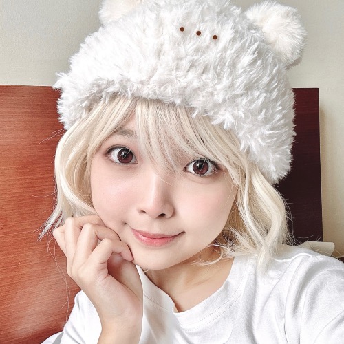Yuu - Bearfoot